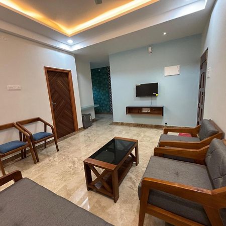 Srirangam Nandavanam Service Apartments Tiruchirappalli Extérieur photo