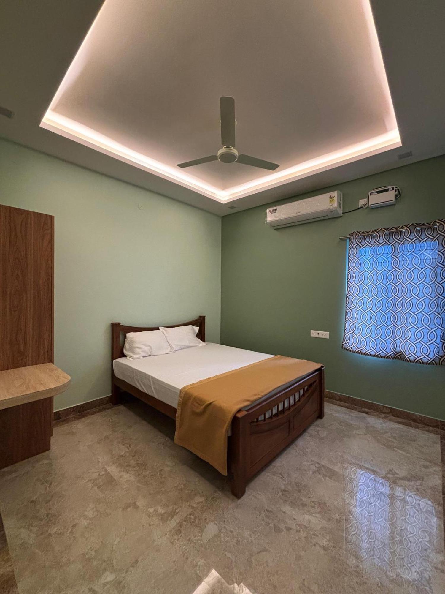 Srirangam Nandavanam Service Apartments Tiruchirappalli Extérieur photo