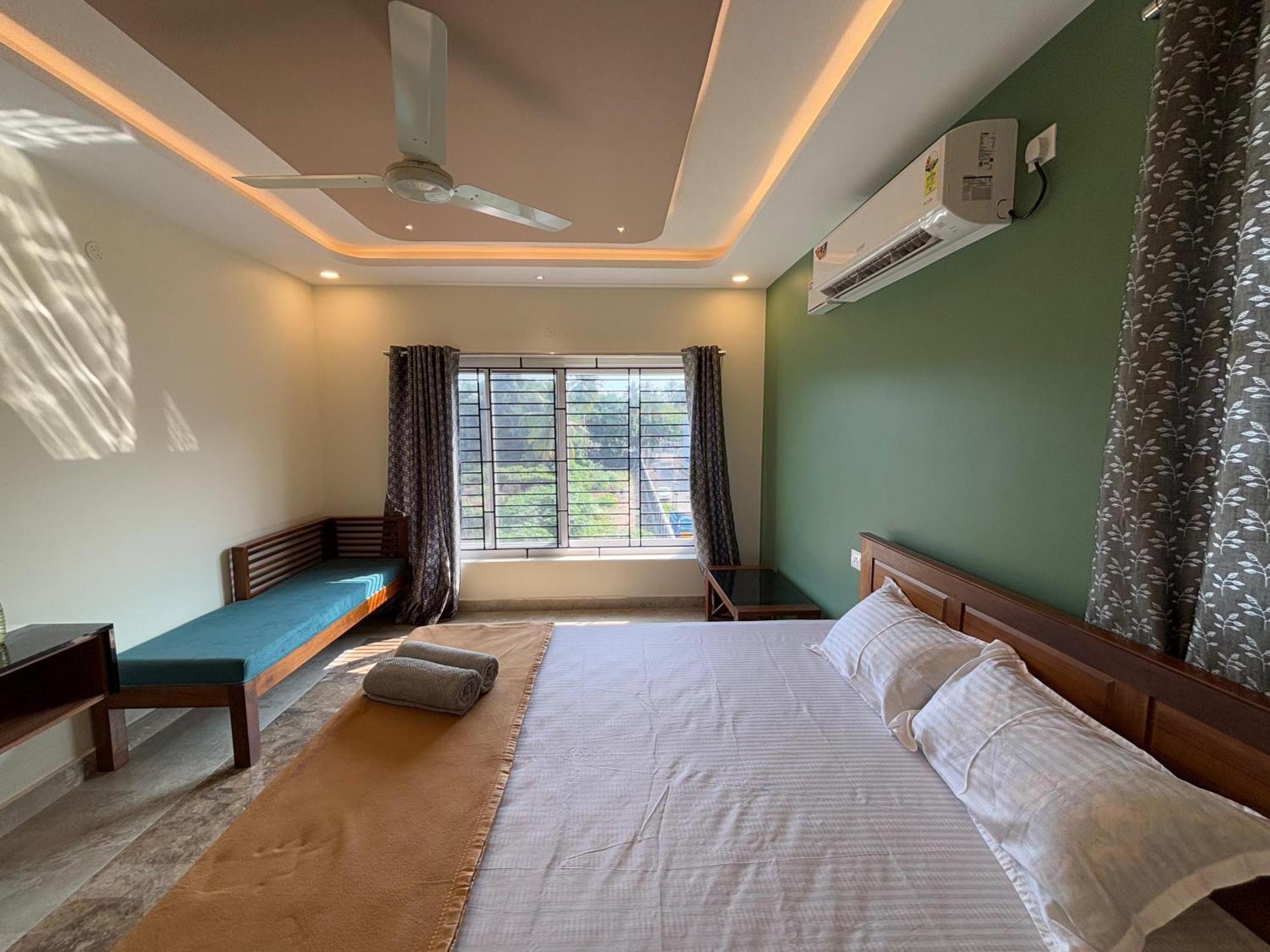 Srirangam Nandavanam Service Apartments Tiruchirappalli Extérieur photo