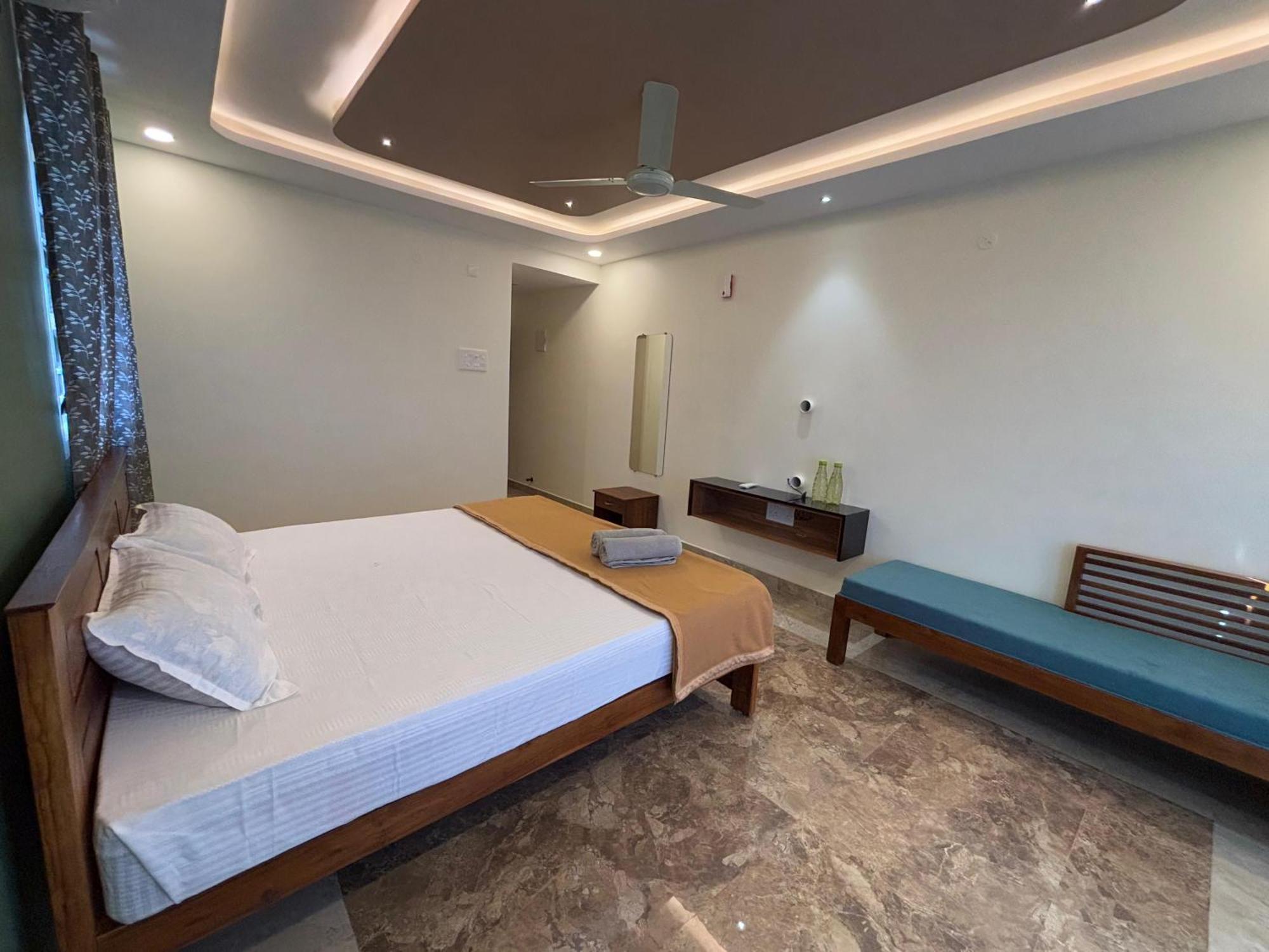 Srirangam Nandavanam Service Apartments Tiruchirappalli Extérieur photo